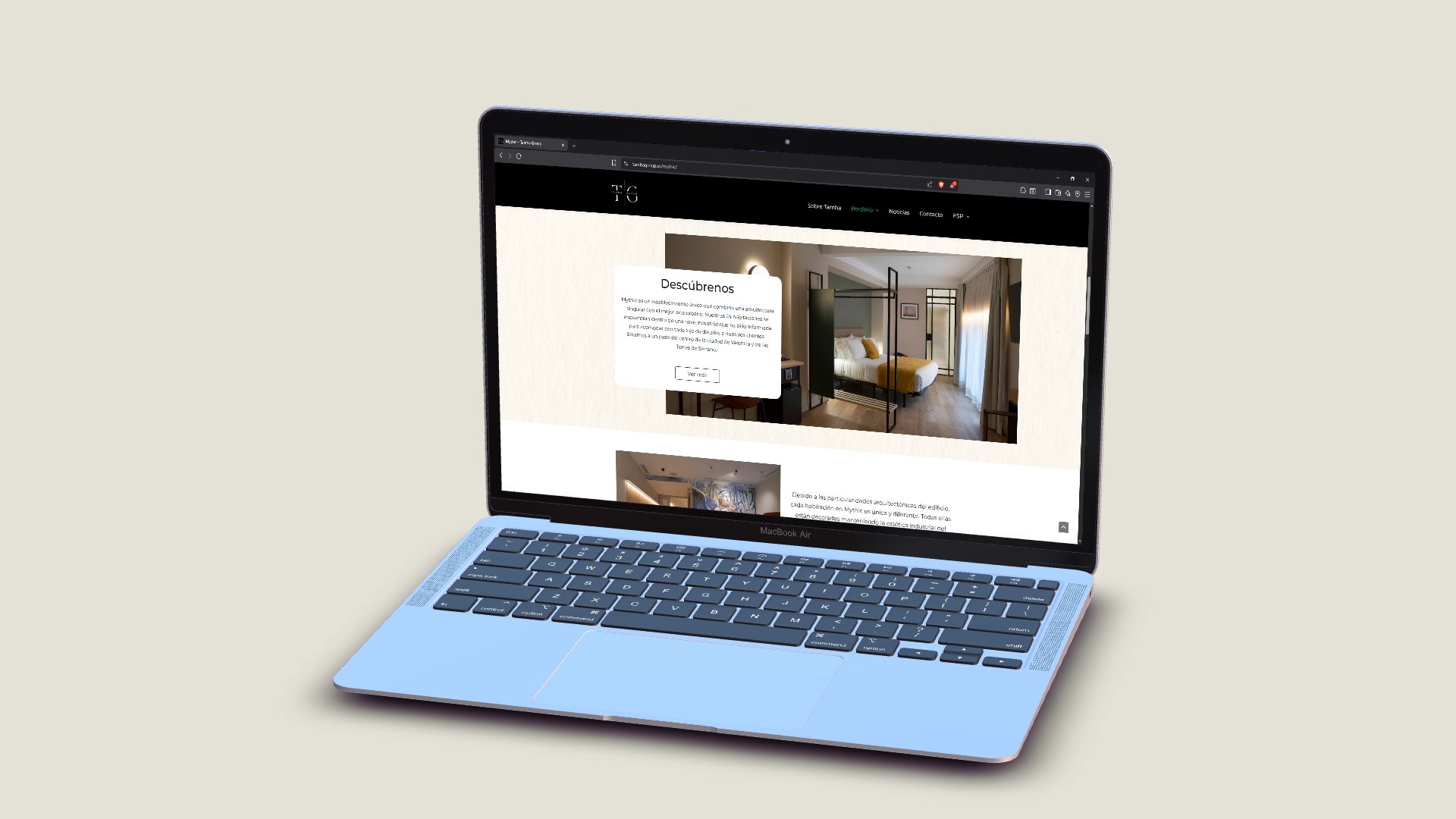 Sitio de Tamba Group en una laptop
